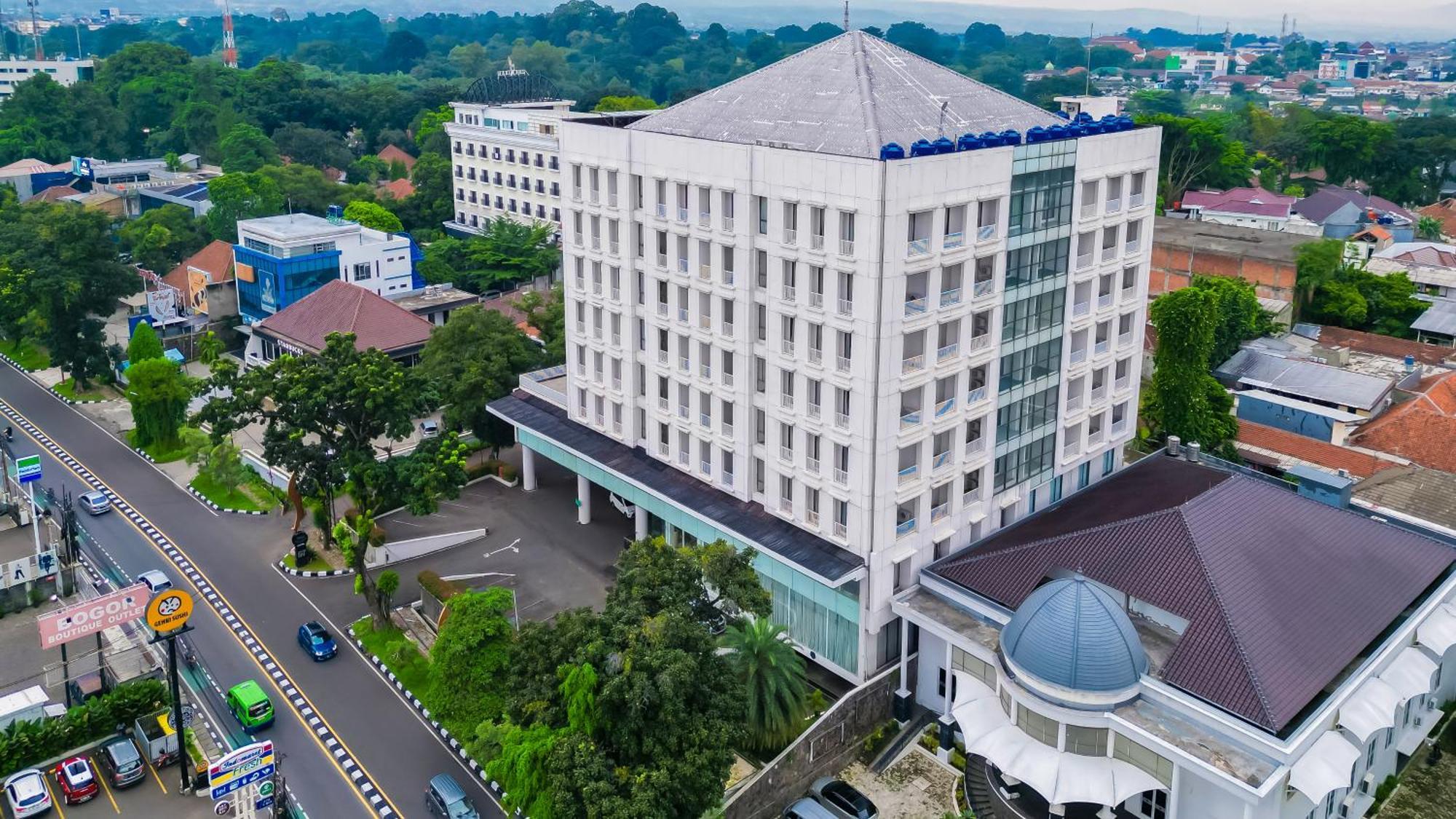 Royal Padjadjaran Hotel Bogor Exteriér fotografie