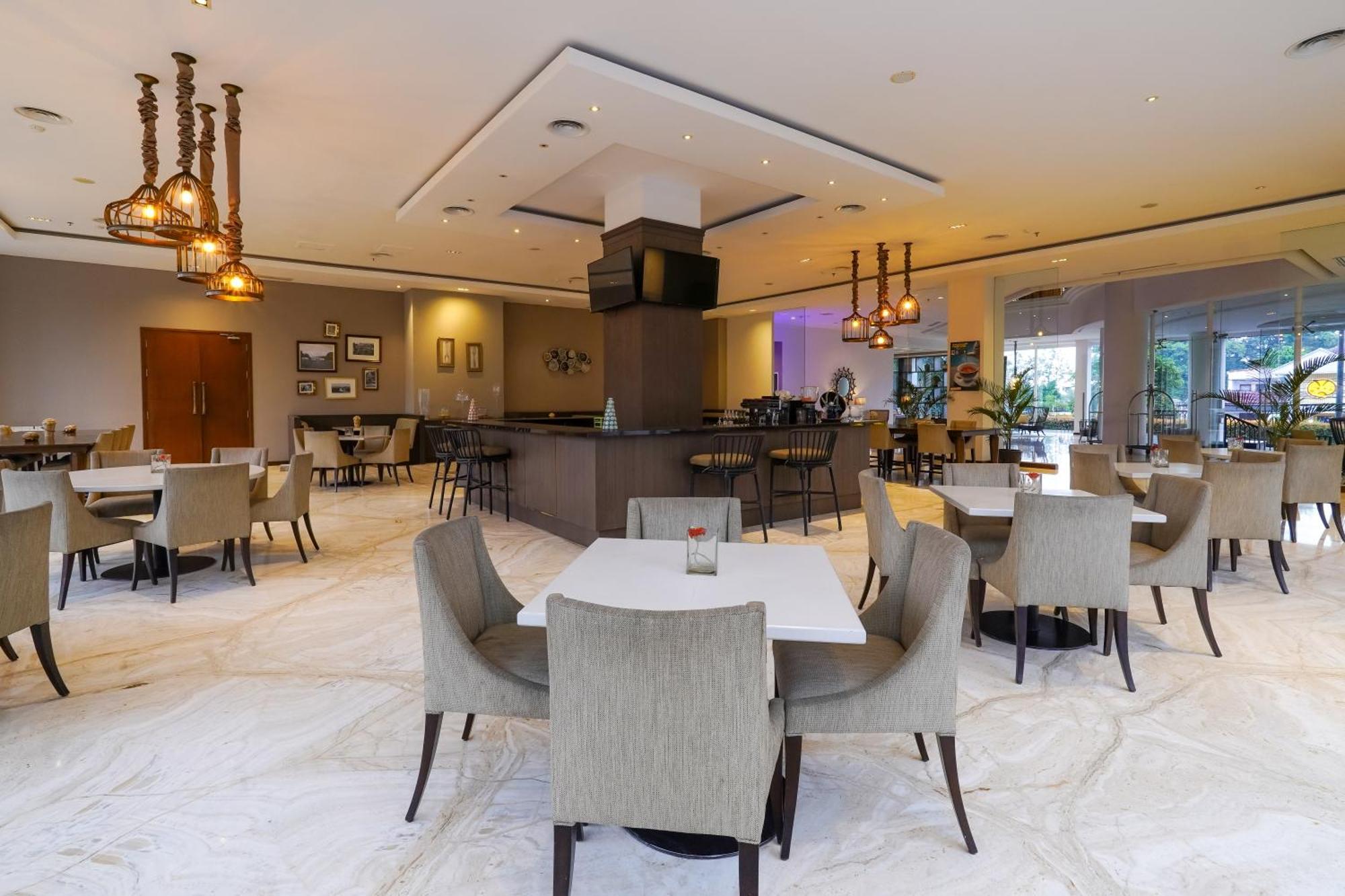 Royal Padjadjaran Hotel Bogor Exteriér fotografie