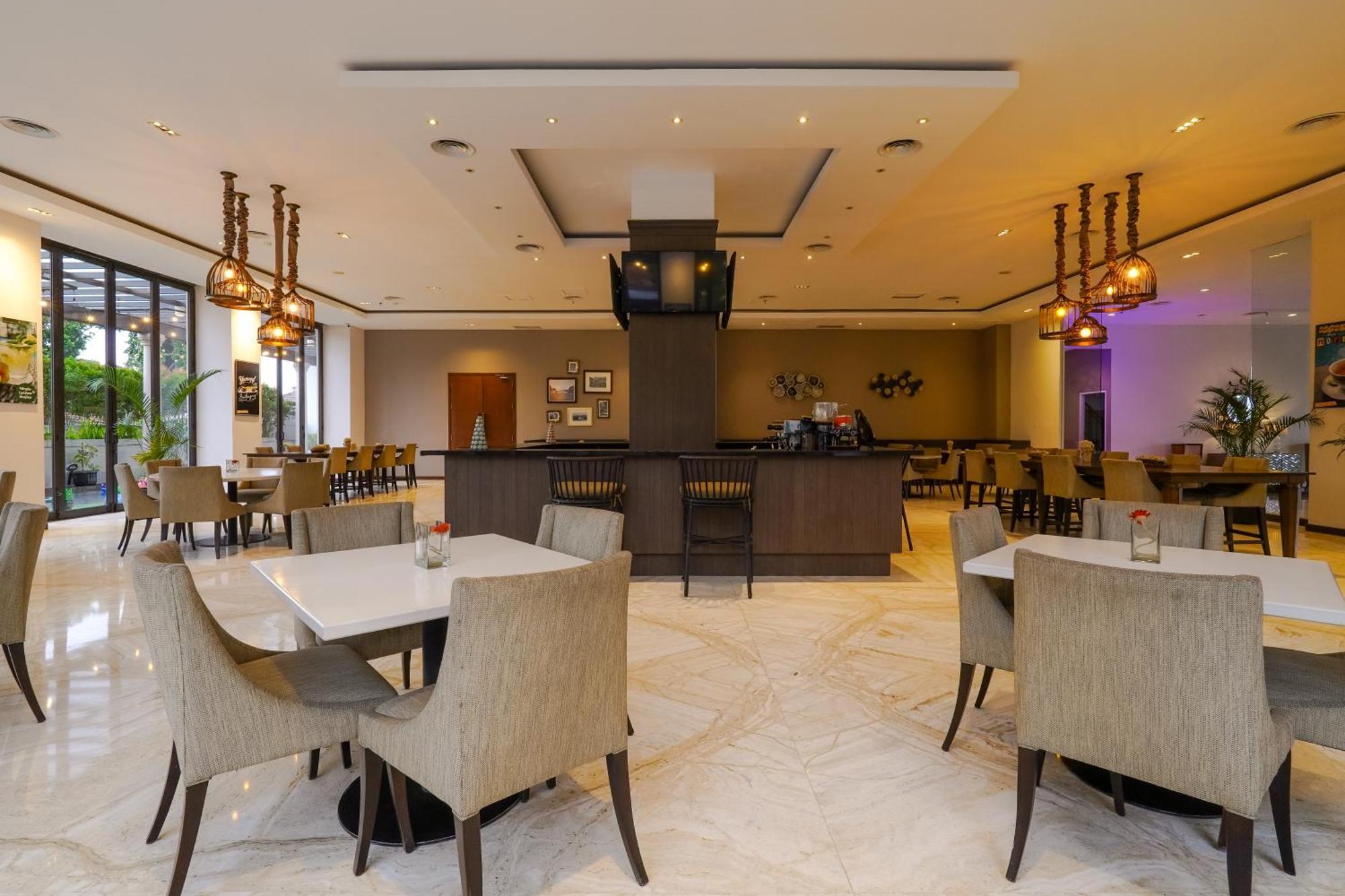 Royal Padjadjaran Hotel Bogor Exteriér fotografie