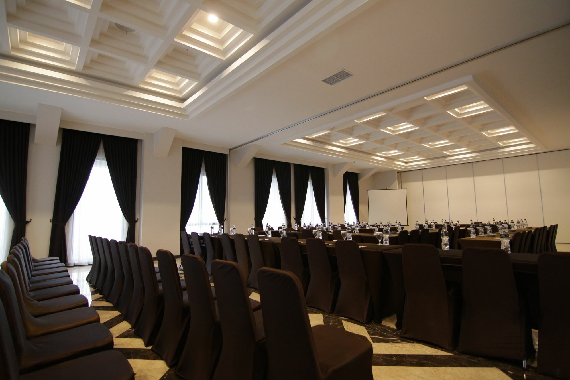 Royal Padjadjaran Hotel Bogor Exteriér fotografie